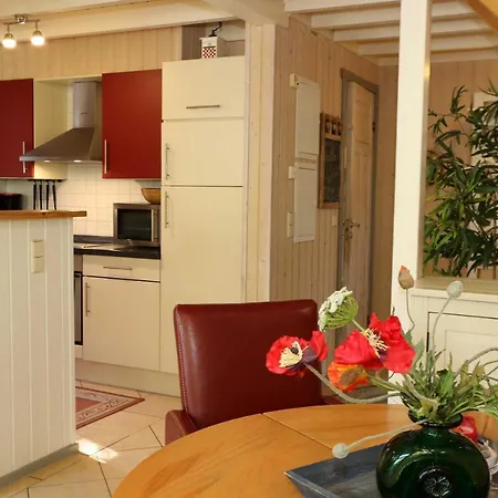 Ferienhaus Muschel Mit Terrasse * Goehren (Ruegen)