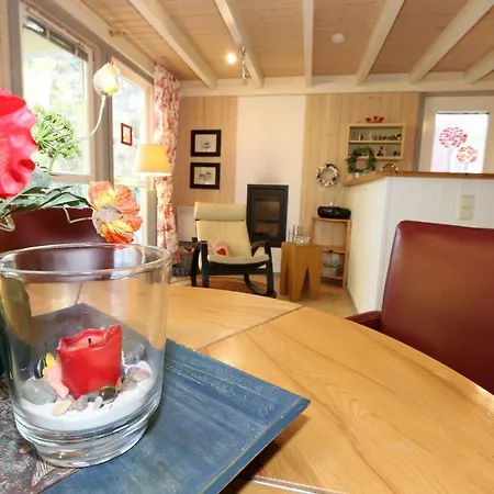 Holiday home Ferienhaus Muschel Mit Terrasse Goehren (Ruegen)